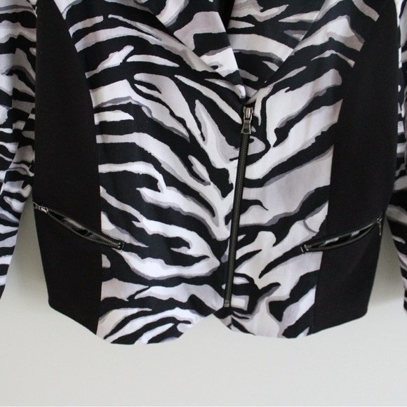 Simonton Says Zebra Print Jacket - Picture 3 of 7